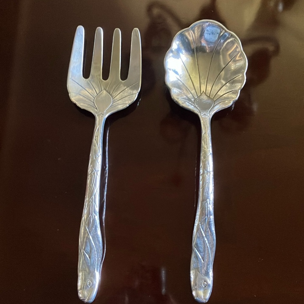 Arthur Court Salad Tongs with Bunnies